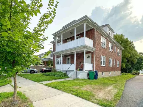 248 Pearl St #248, Newton, MA 02458