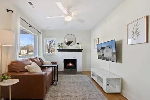 701 S 2nd St #1526867P, Shenandoah, VA 22849