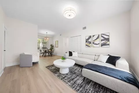 1470 16th St #1541076P, Miami Beach, FL 33139