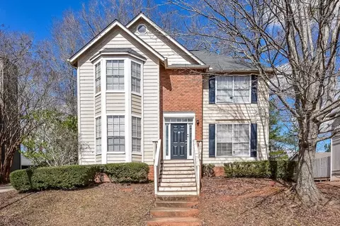 5016 Windsor Downs Dr, Decatur, GA 30035