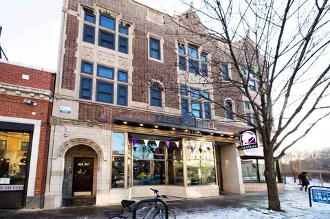 1367 E 53rd St #208, Chicago, IL 60615