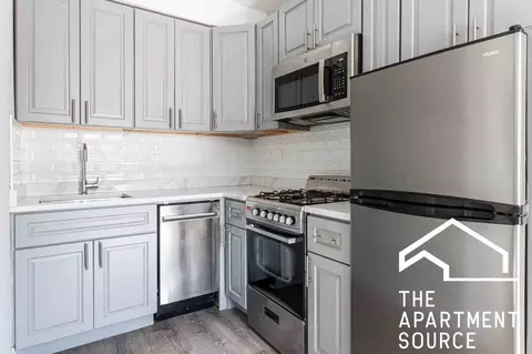 505 W Belmont Ave #1O, Chicago, IL 60657
