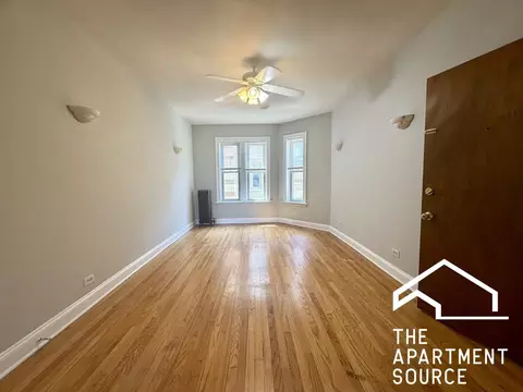 4231 N Paulina St #E2, Chicago, IL 60613
