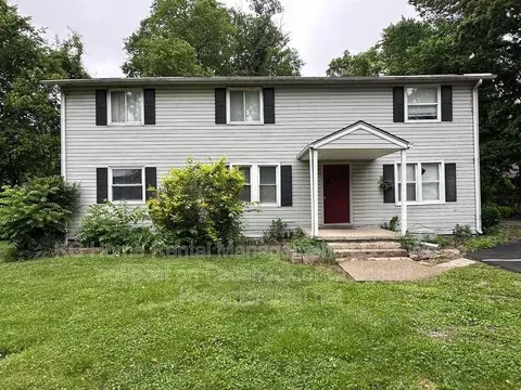 4400 NE 46th Ter #1W, Kansas City, MO 64117
