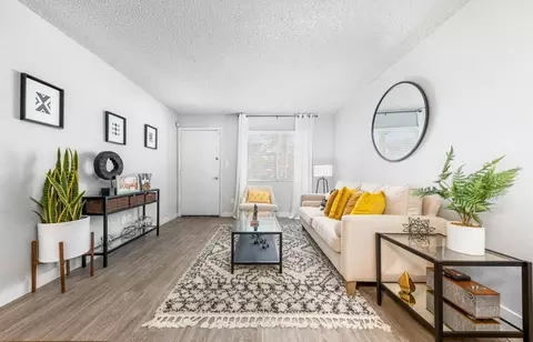 2025 W Indian School Rd #ST, Phoenix, AZ 85015