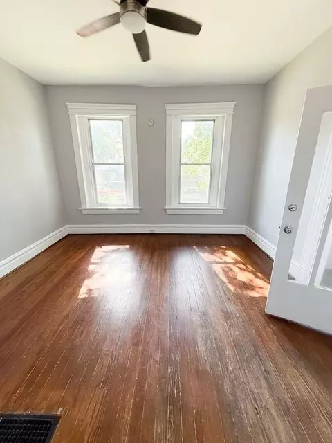 4455 S 38th St, Saint Louis, MO 63116
