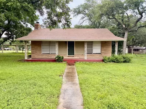1224 Academy St, San Marcos, TX 78666