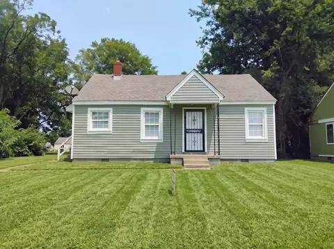 518 Burlington Cir, Memphis, TN 38127