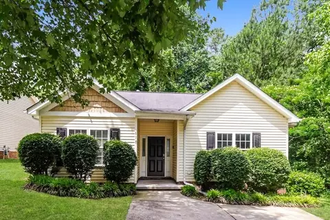 677 Continental Dr, Concord, NC 28025