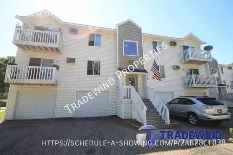949 Wescott Trl #201, Eagan, MN 55123