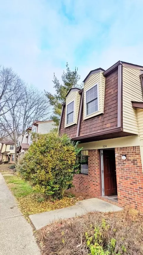 534 E Graham Pl, Bloomington, IN 47401