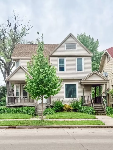 163 E 2nd St, Fond Du Lac, WI 54935