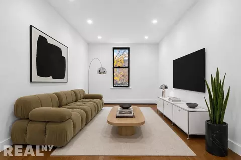 Undisclosed, Brooklyn, NY 11215