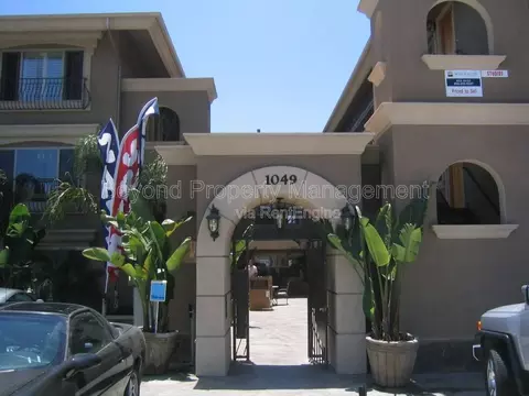 1049 Felspar St #32, San Diego, CA 92109