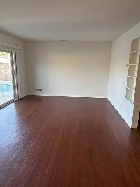 8420 Casaba Ave #NA, Winnetka, CA 91306