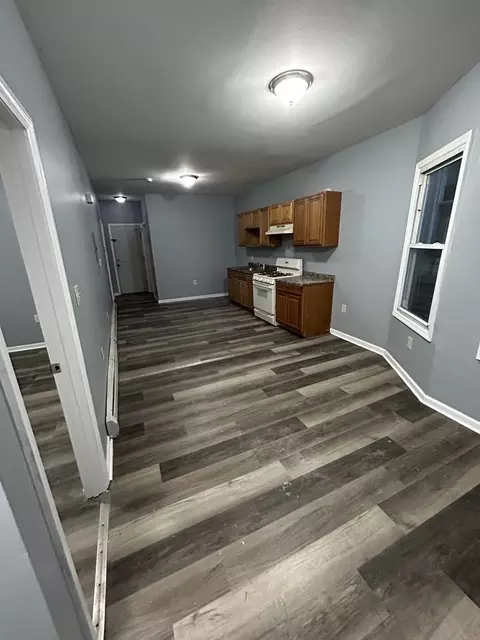 103 Lyon St #2, Paterson, NJ 07524