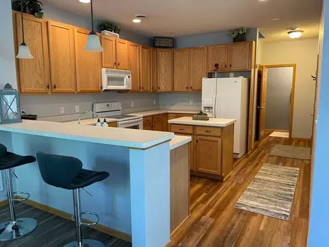 17149 Monroe St NW, Elk River, MN 55330