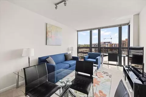 1405 S Fern St #1245512P, Arlington, VA 22202