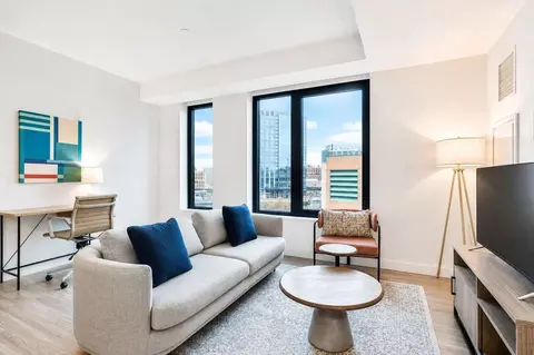 290 Congress St #1522228P, Boston, MA 02210