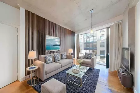 132 W 26th St #1541849P, New York, NY 10001