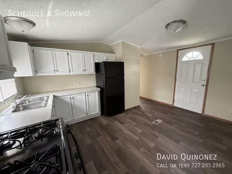 6706 Country Ln, Van Buren Township, MI 48111