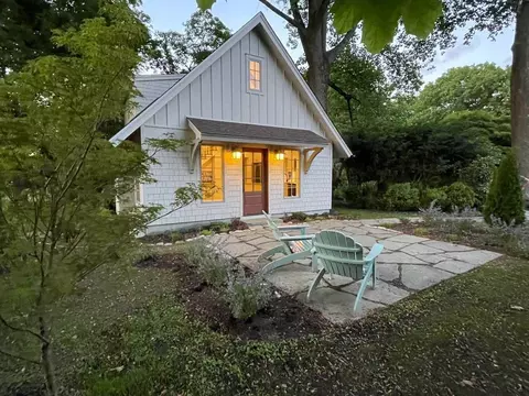 202 Pearsall Pl #NA, Bridgeport, CT 06605