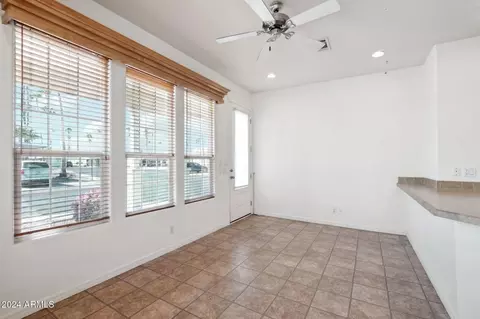 7300 N 51st Ave #2, Glendale, AZ 85301