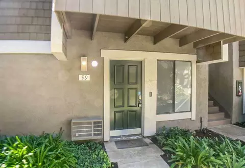 99 Streamwood, Irvine, CA 92620