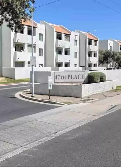 4730 W Northern Ave #1126, Glendale, AZ 85301