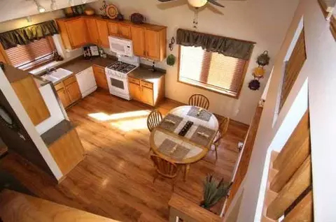 13161 Fordham Ct #NA, Apple Valley, MN 55124