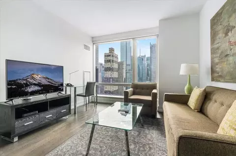 555 10th Ave #1018807P, New York, NY 10018