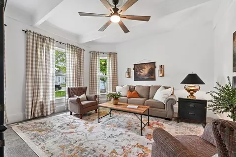 408 S Wright St #1520957P, Siloam Springs, AR 72761