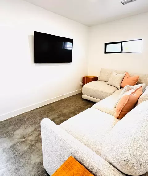 4807 Refugio Ave #1542255P, Carlsbad, CA 92008
