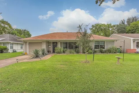 3439 Wentworth St #NA, Houston, TX 77004