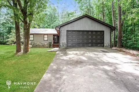 145 Glenloch Pkwy, Stockbridge, GA 30281