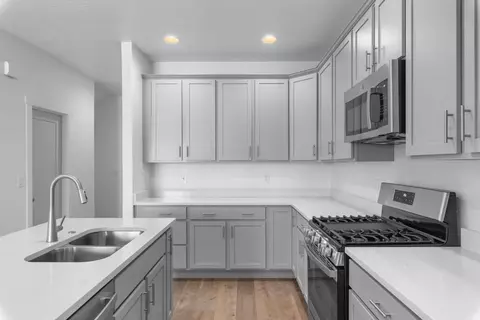 1441 W 11380 S, South Jordan, UT 84095
