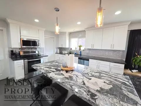 1151 Wesley Powell Dr, Saint George, UT 84790