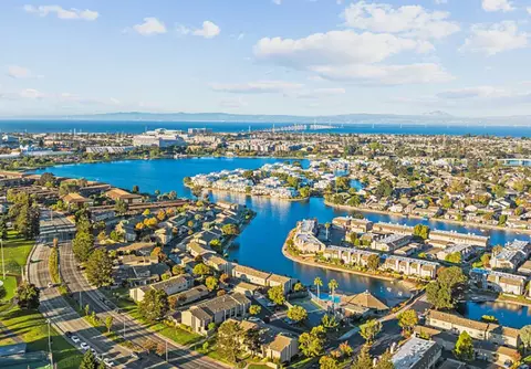 822 Juno Ln, Foster City, CA 94404