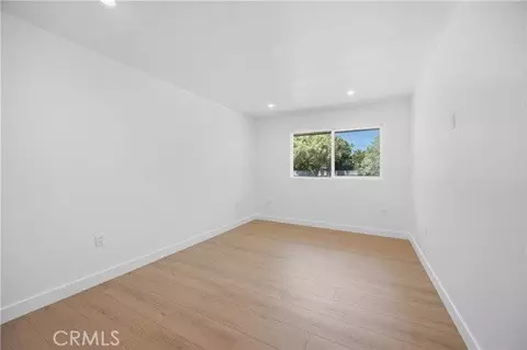 17150 Mayall St, Northridge, CA 91325