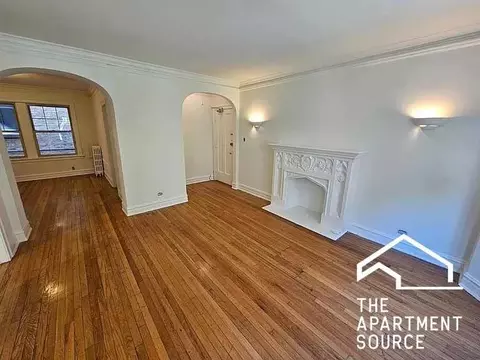 932 Judson Ave #E1, Evanston, IL 60202