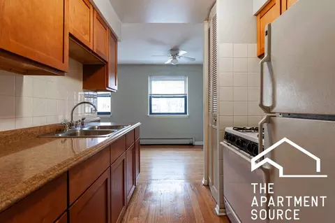510 W Briar Pl #205, Chicago, IL 60657