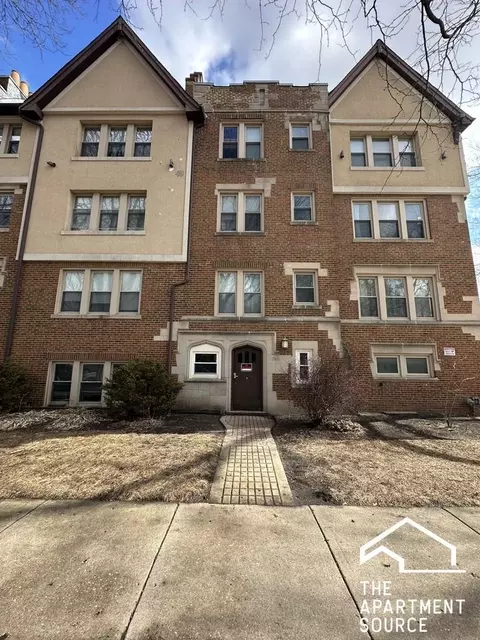 7901 Keeler Ave #G, Skokie, IL 60076