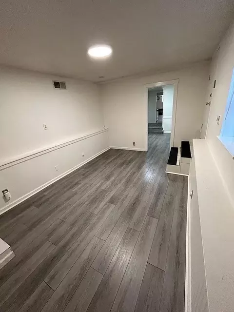 1512 24th St #B, Sacramento, CA 95816