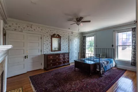 5 Claremont St #1D, Worcester, MA 01610