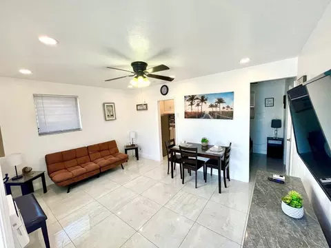 338 Van Buren St #1520225P, Hollywood, FL 33019