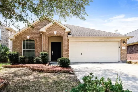 1711 Rock Ridge Dr, Houston, TX 77049