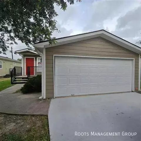 15774 Clarke Springs Dr #15774C, Houston, TX 77053