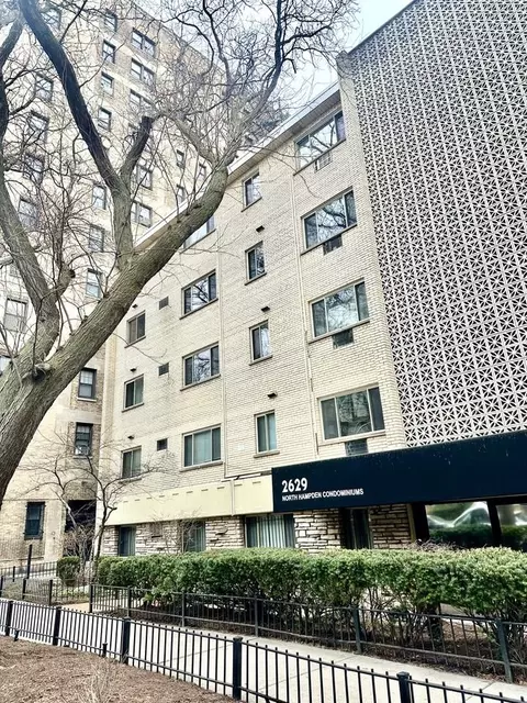 2629 N Hampden Ct # 213, Chicago, IL 60614
