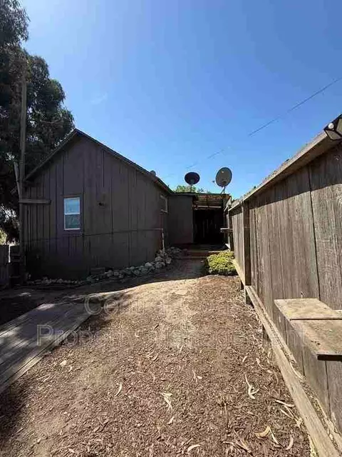 507 River Rd, Salinas, CA 93908
