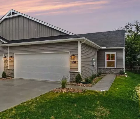 2472 Houston Rd, Pleasant Run, OH 45231